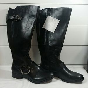 Life Stride black, wide calf boots.    Sz 7M